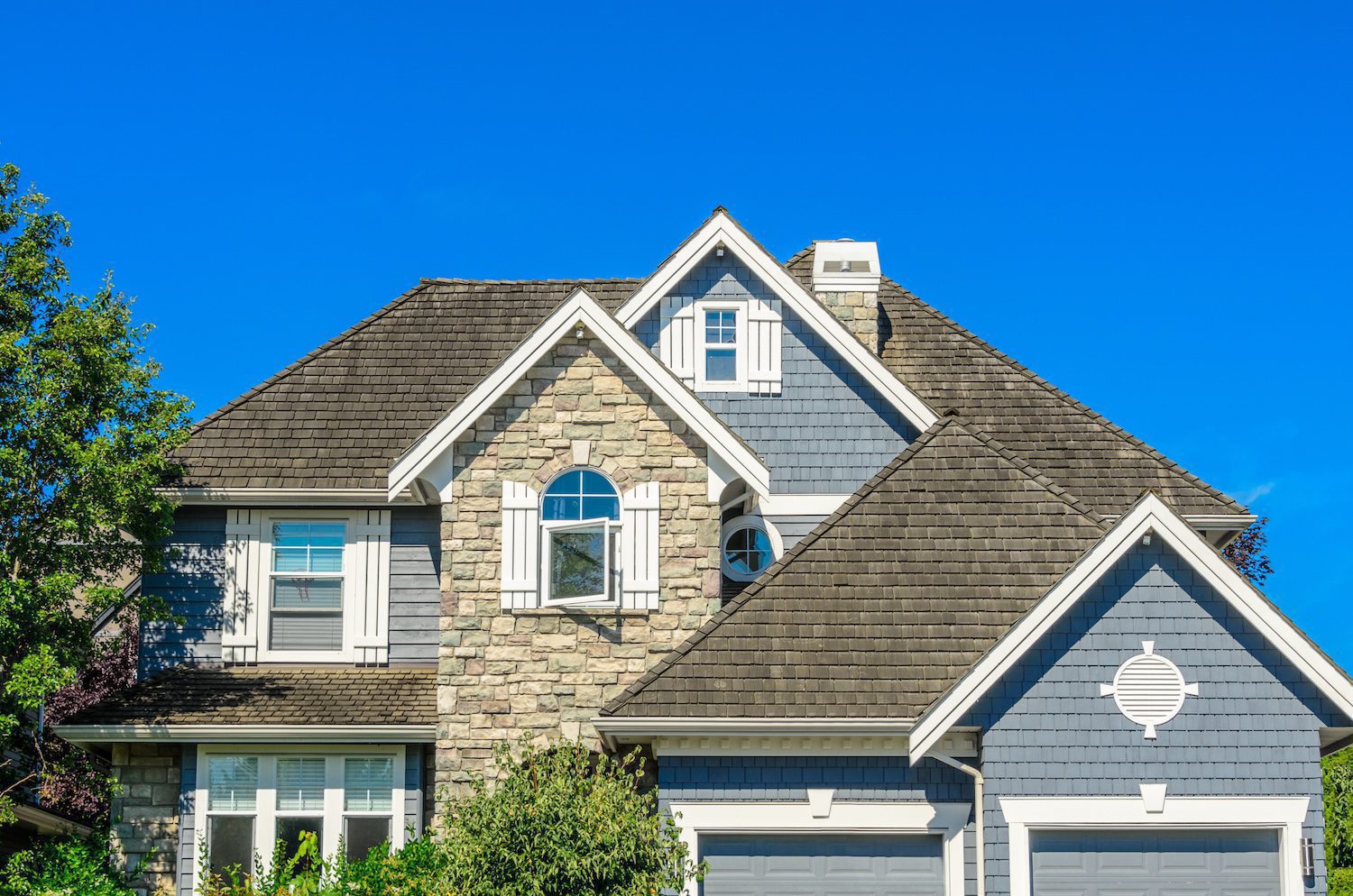 How Can I Measure My RoofLine Accurately on the Ground?